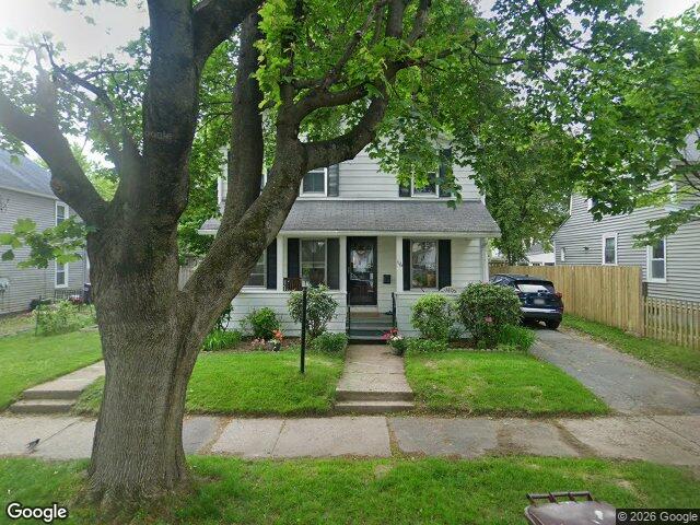 16 Otis St, Westfield, MA 01085