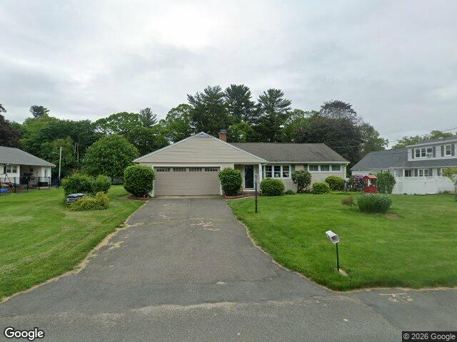 36 Apple Orchard Hts, Westfield, MA 01085