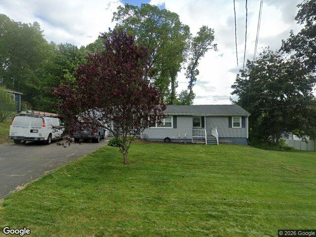 38 Grandview Dr, Westfield, MA 01085