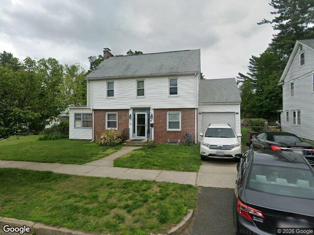46 McKinley Ter, Westfield, MA 01085
