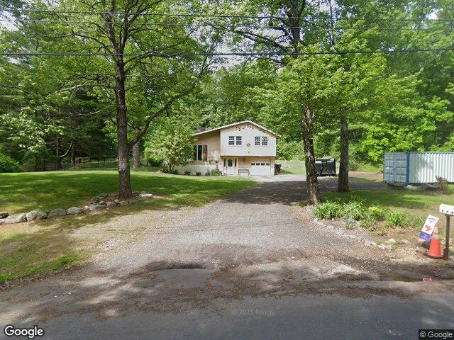 87 Bayberry Ln, Westfield, MA 01085