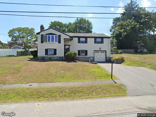 1 George Ave, Peabody, MA 01960