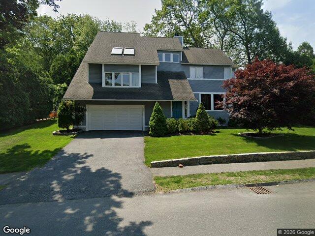 222 Bartholomew St, Peabody, MA 01960