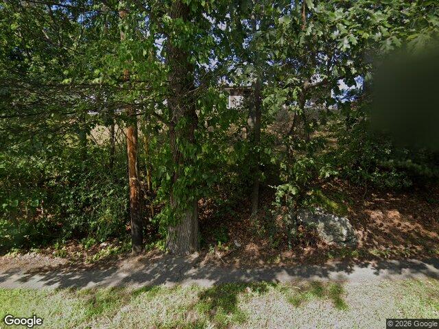 23 Russell St, Peabody, MA 01960