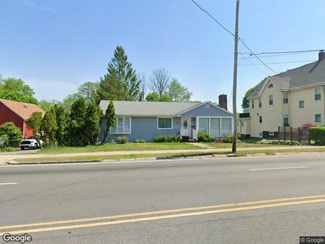67 Andover St, Peabody, MA 01960