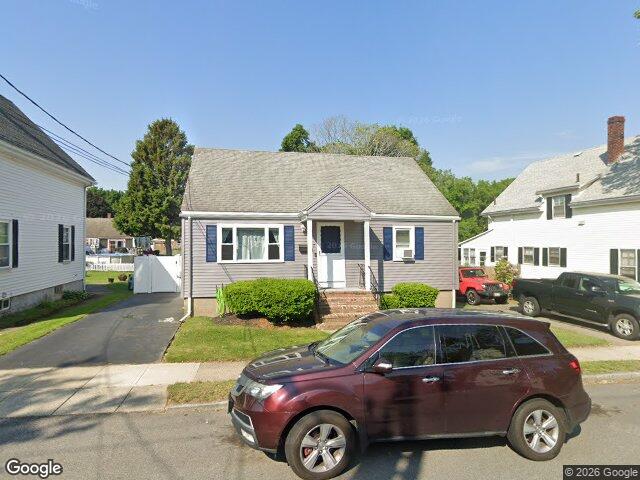 7 Wheeler St, Peabody, MA 01960