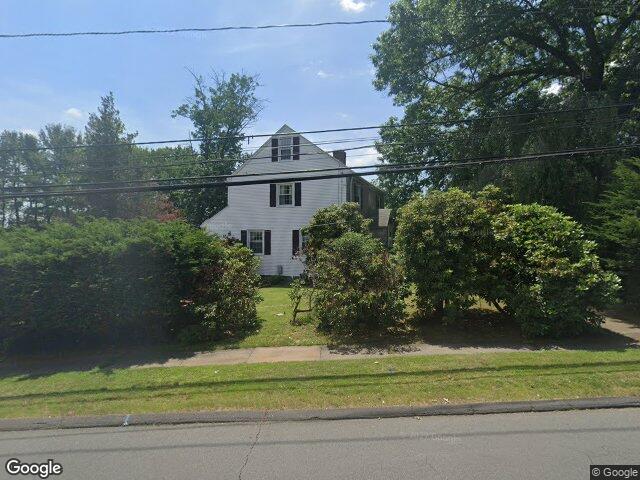 344 Ridgewood Road, West Hartford, CT 06107
