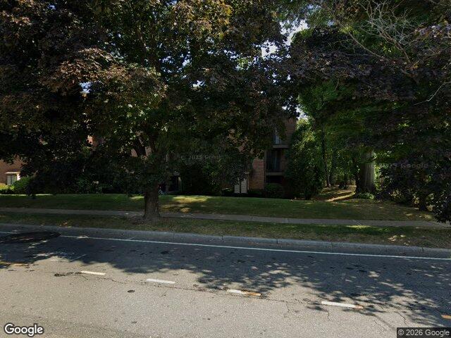 38 N Main St #2, West Hartford, CT 06107