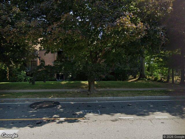 38 N Main St Apt 2, West Hartford, CT 06107