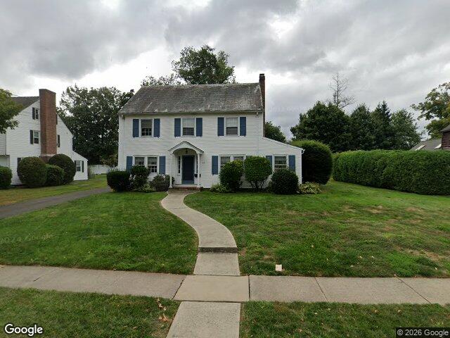 63 Rumford St, West Hartford, CT 06107