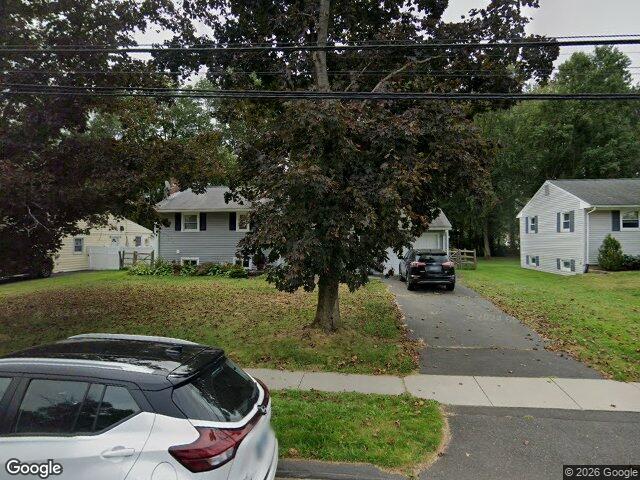 63 Westpoint Ter, West Hartford, CT 06107
