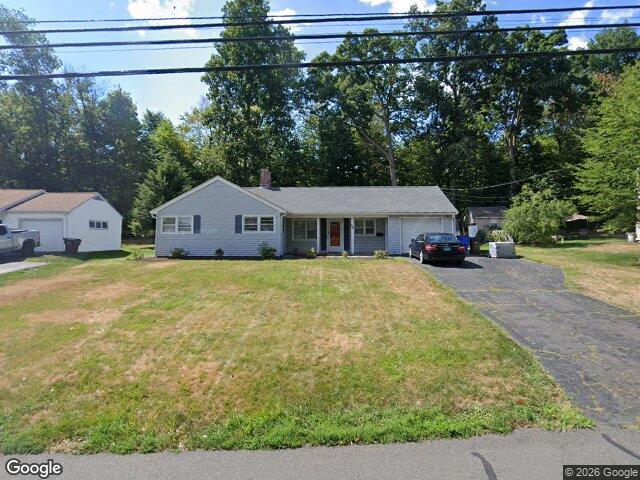 87 Selden Hill Dr, West Hartford, CT 06107