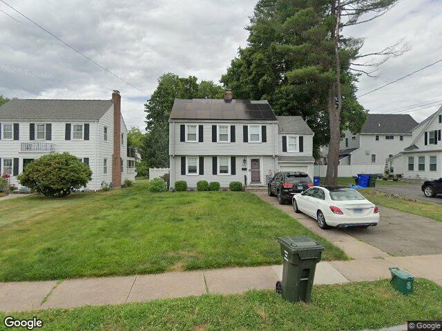 372 Fern St, West Hartford, CT 06119