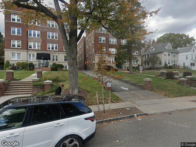 16 Forest St #C6302-6302, Montclair, NJ 07042