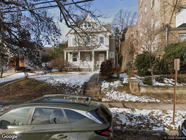 26 Saint Lukes Pl Unit 2, Montclair, NJ 07042