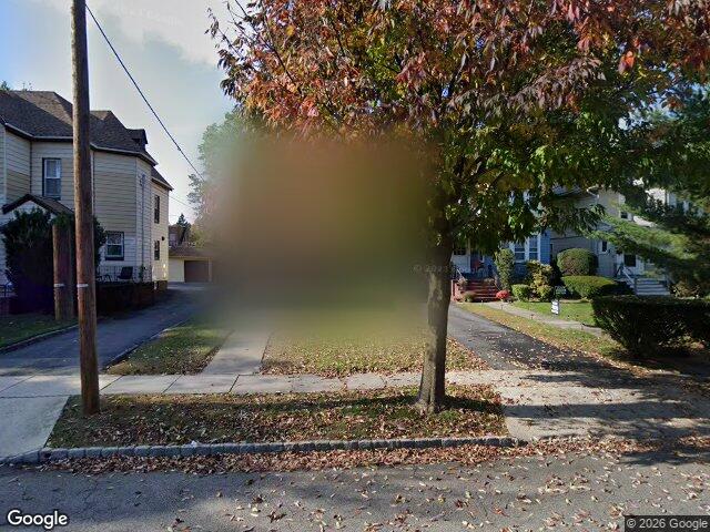 30 Irving St #1, Montclair, NJ 07042