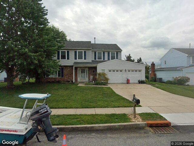 12 McIntosh Rd, Sewell, NJ 08080