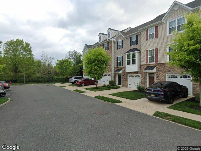 20 Peacock Cir, Sewell, NJ 08080