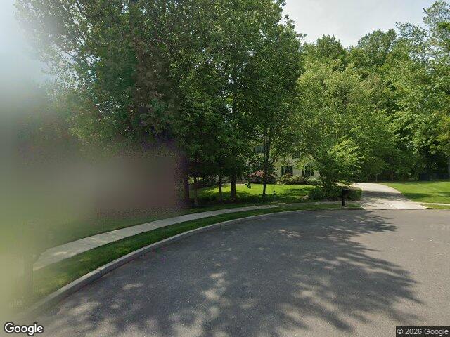 6 Armitage Ct, Sewell, NJ 08080