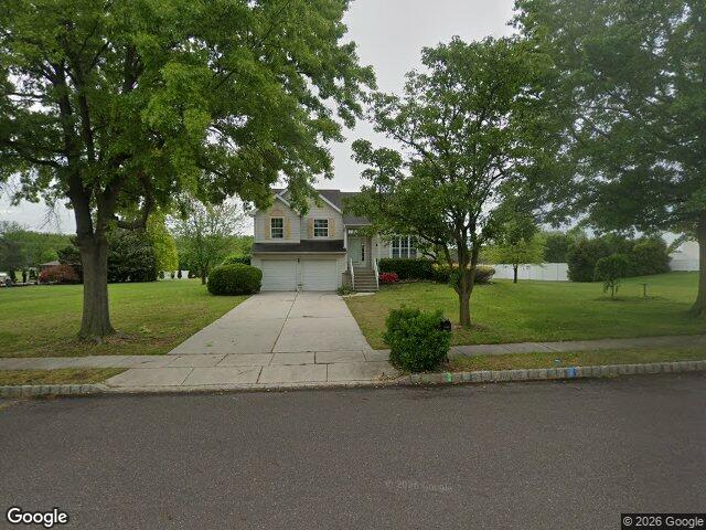 7 Orchardview Dr, Sewell, NJ 08080