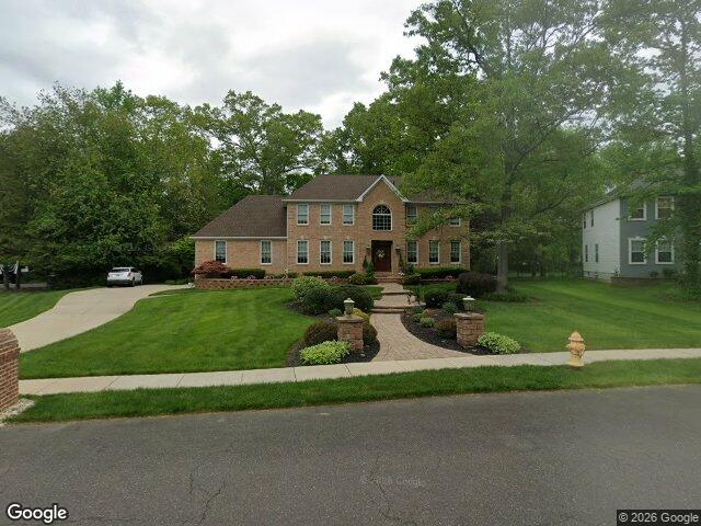 8 Oak Ridge Ln, Sewell, NJ 08080