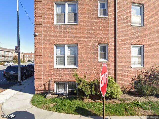 99 S Park Avenue #212, Rockville Centre, NY 11570