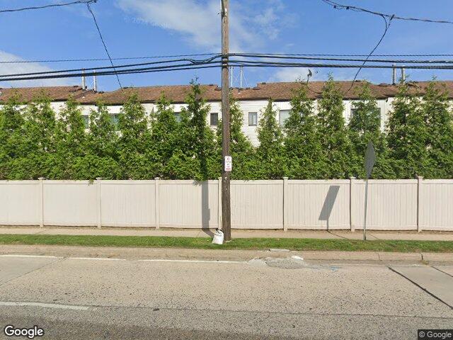 15 Franklin Pl #16, Oceanside, NY 11572