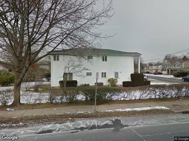 2650 Harvey Ave, Oceanside, NY 11572