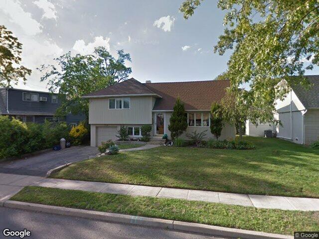 312 West Waukena Avenue, Oceanside, NY 11572