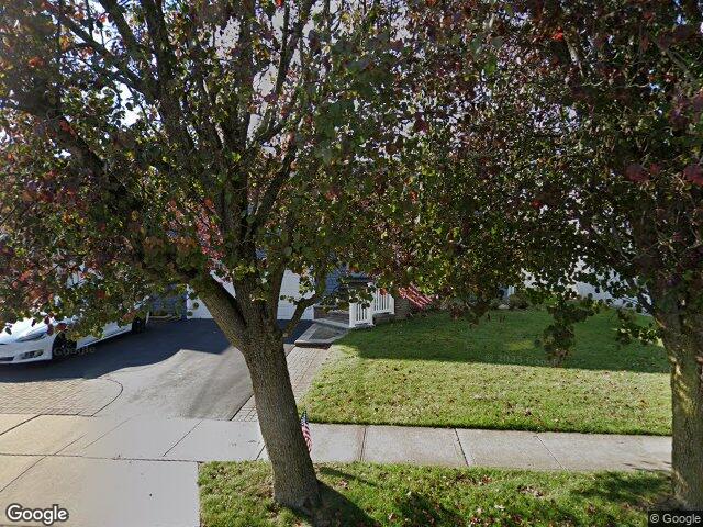 3260 Judith Ln, Oceanside, NY 11572