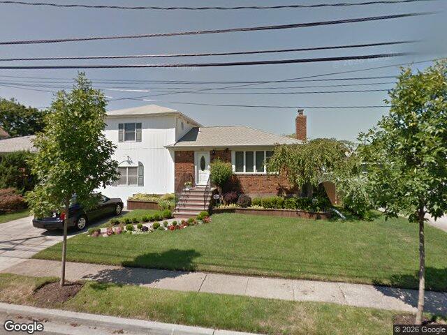 3332 Elliott Blvd, Oceanside, NY 11572
