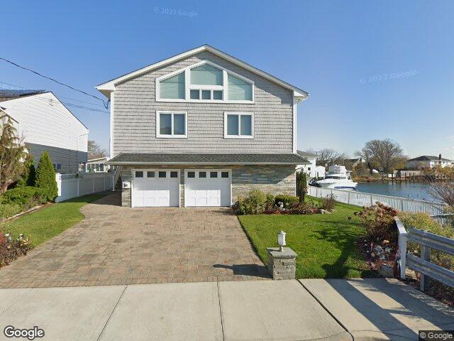 3467 Ocean Ave, Oceanside, NY 11572