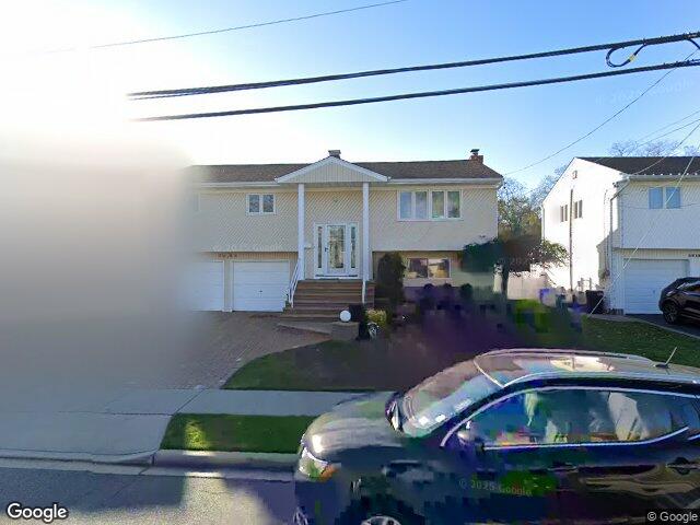 3824 Illona Ln, Oceanside, NY 11572