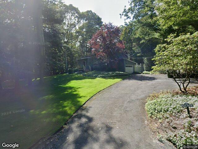 376 Stephen Hands Path, East Hampton, NY 11937