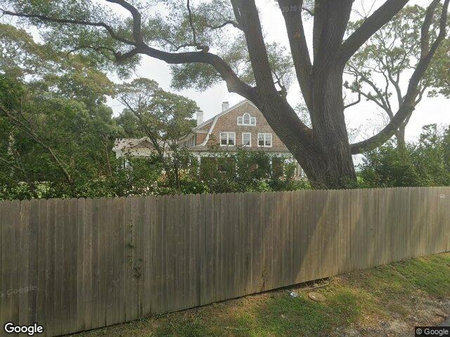 1140 Park Ave, Mattituck, NY 11952