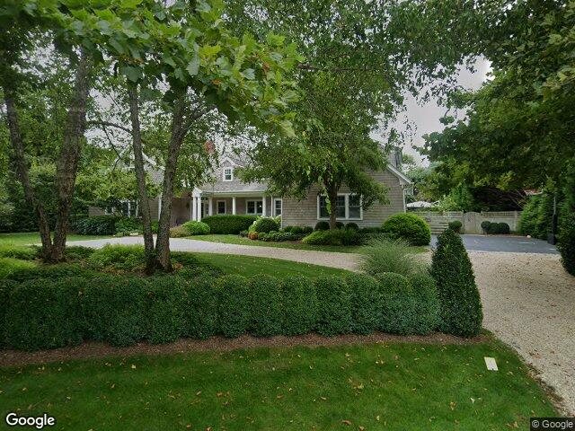 118 Farm Ct, Sagaponack, NY 11962