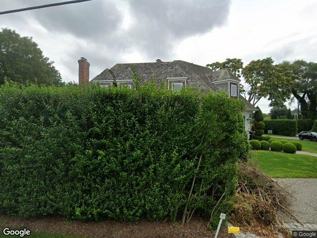 37 Huntington Ln, Water Mill, NY 11976