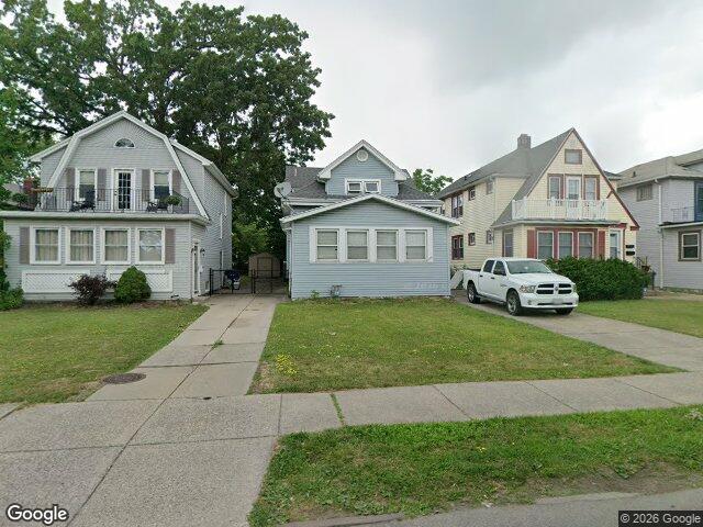 216 Sanders Rd, Buffalo, NY 14216