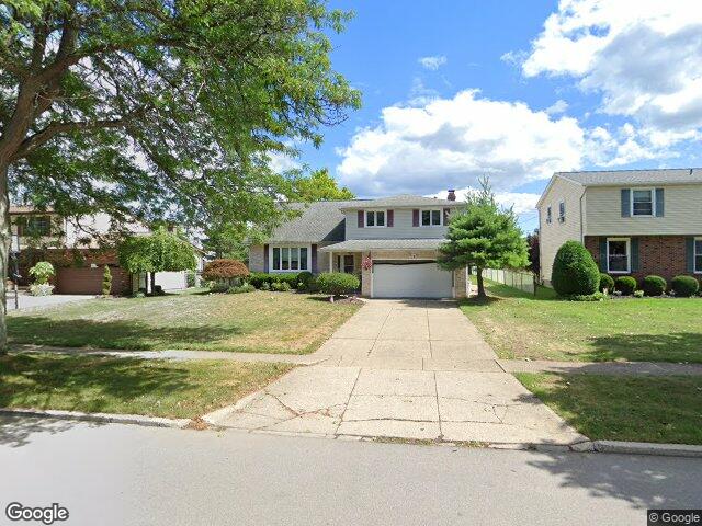 219 Sagewood, Buffalo, NY 14221