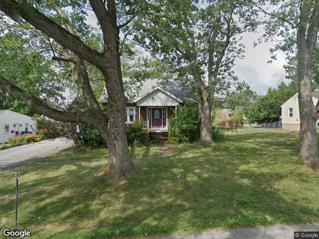 245 McKinley Ave, Williamsville, NY 14221
