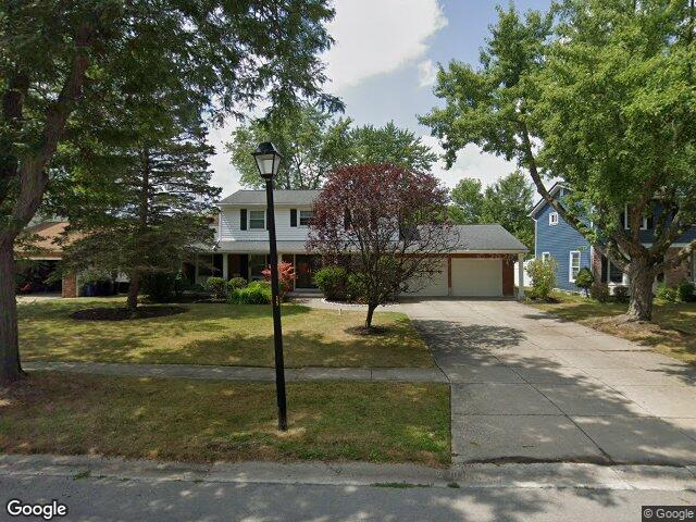 35 Laurie Lea, Buffalo, NY 14221