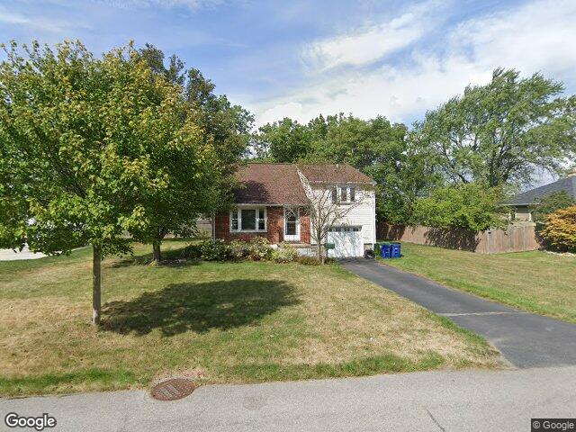 83 Berkley Rd, Buffalo, NY 14221