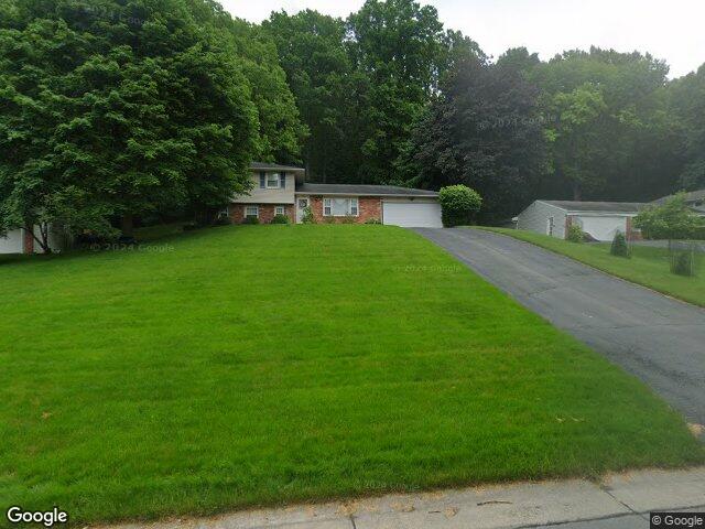 16 Bittersweet Rd, Fairport, NY 14450