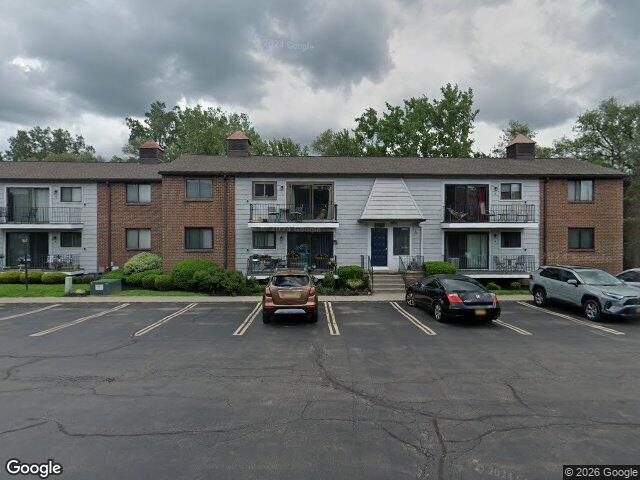 24-1 Great Wood Ct #1, Fairport, NY 14450