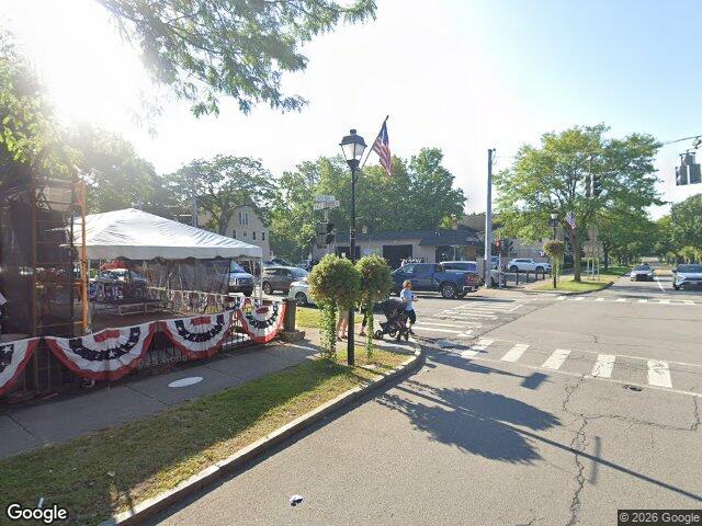 4259 Nine Mile Point Rd, Fairport, NY 14450