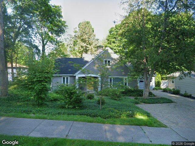 90 Hulburt Ave, Fairport, NY 14450