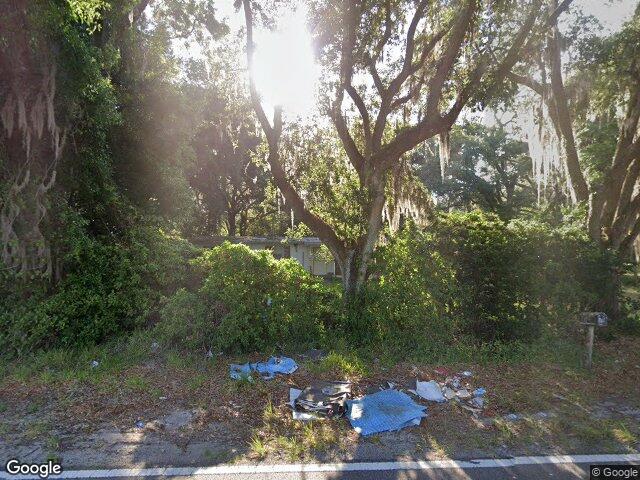 1124 S Wiggins Rd, Plant City, FL 33566