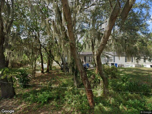 1409 Wilkinson Dr, Plant City, FL 33566
