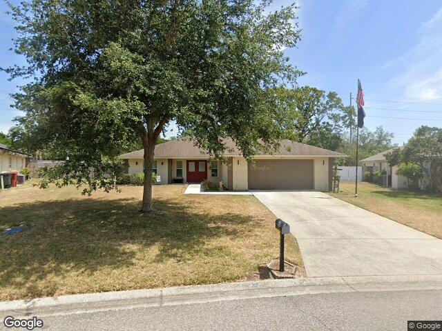 2605 Bridle Dr, Plant City, FL 33566