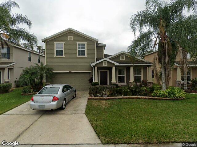 2721 Walden Woods Dr, Plant City, FL 33566